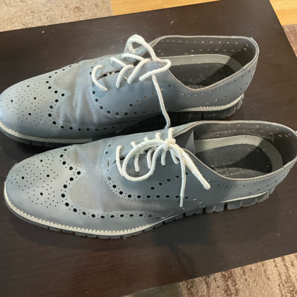 Like new worn a couple times